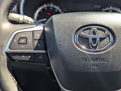 2025 Toyota Highlander XLE