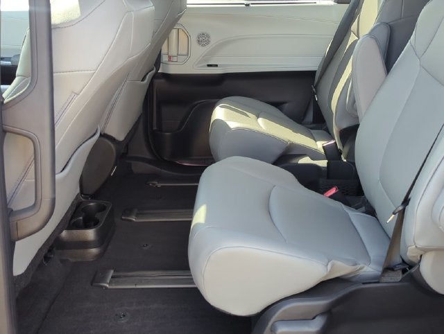 2026 Toyota Sienna XLE 7 Passenger