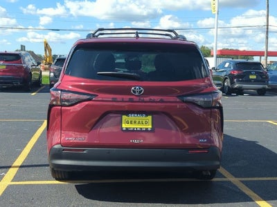 2026 Toyota Sienna XLE 7 Passenger