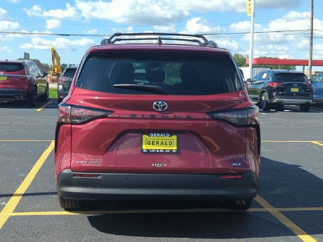 2026 Toyota Sienna XLE 7 Passenger
