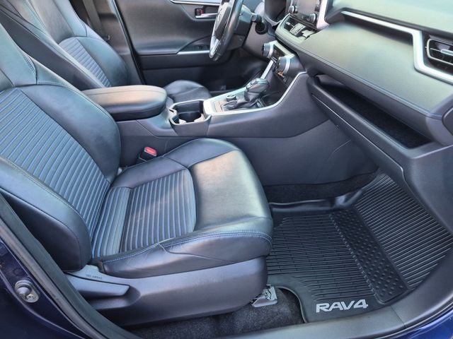 2019 Toyota RAV4 Hybrid XSE