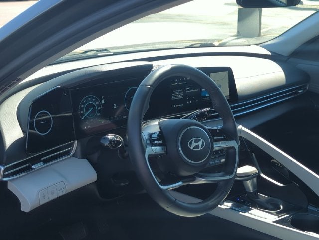 2025 Hyundai Elantra Hybrid Limited