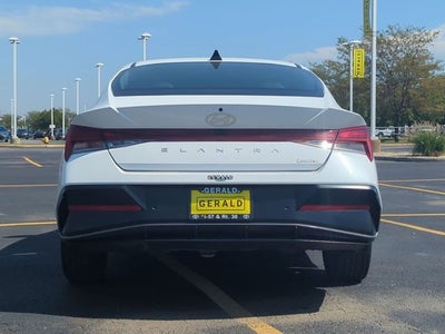2024 Hyundai Elantra Limited