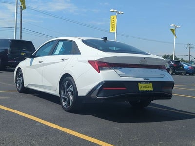 2024 Hyundai Elantra Limited