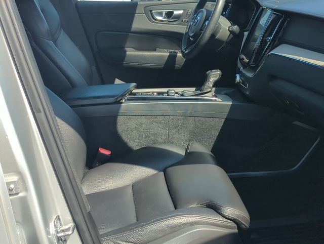 2019 Volvo XC60 T5 Inscription